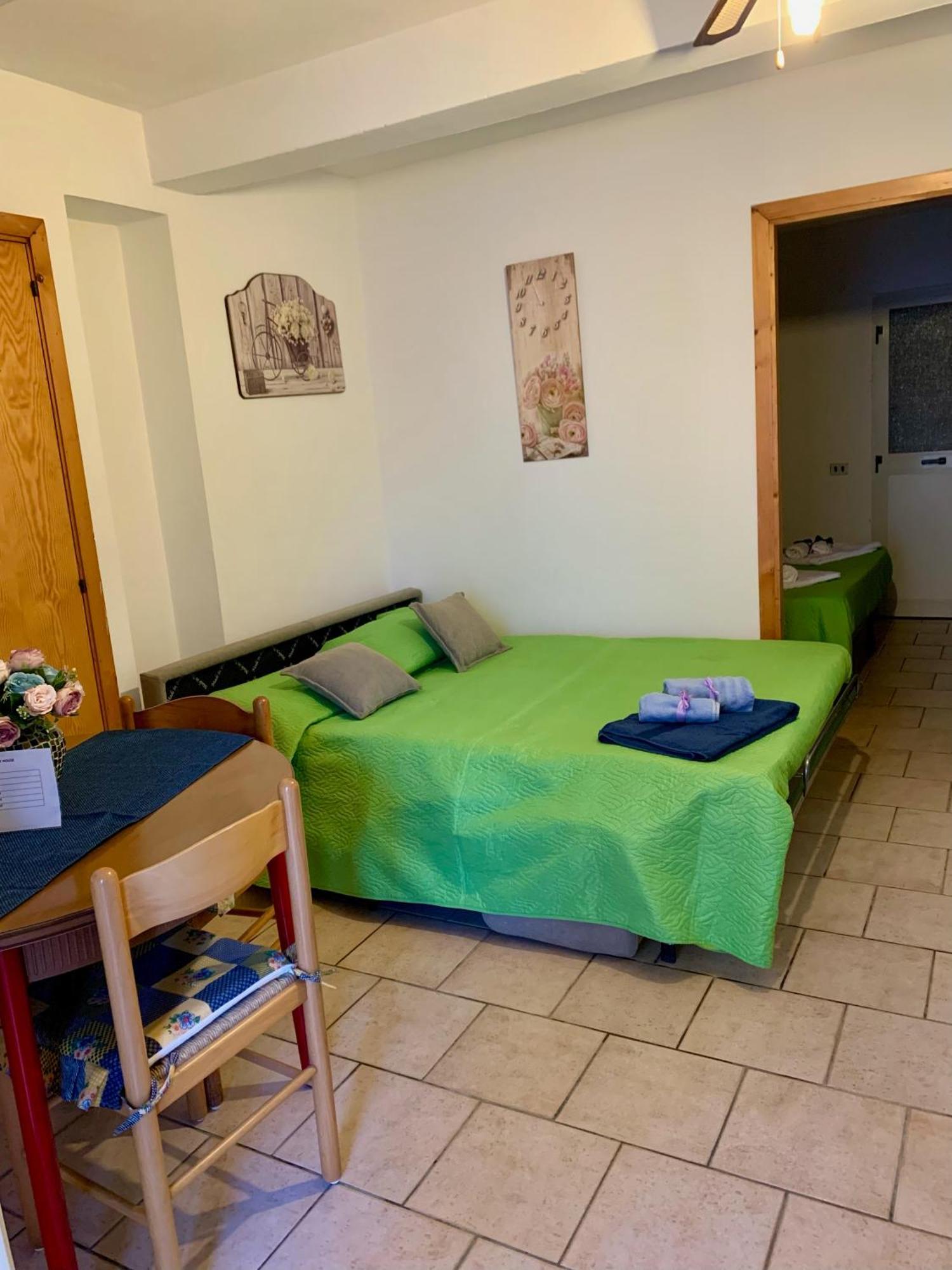 Tropea Holiday House エクステリア 写真